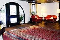 Hotel Ludwig Am Seidlpark ムルナウ・アム・スタッフェルゼー エクステリア 写真